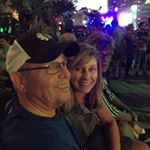 Profile Picture of Robin (@robinlynnemarie) on Instagram