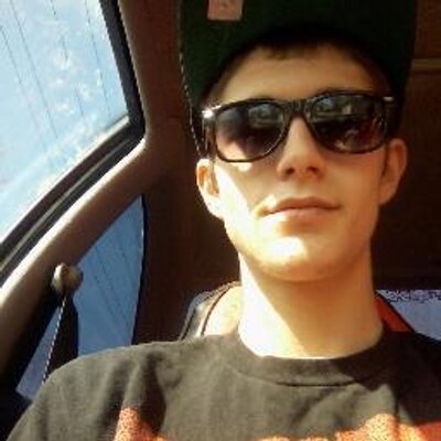 Profile Picture of Devin Cox (@devincox7) on Twitter