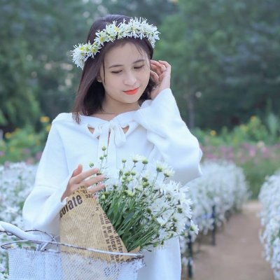 Profile Picture of Hương Trịnh (@HngTrnh04635042) on Twitter