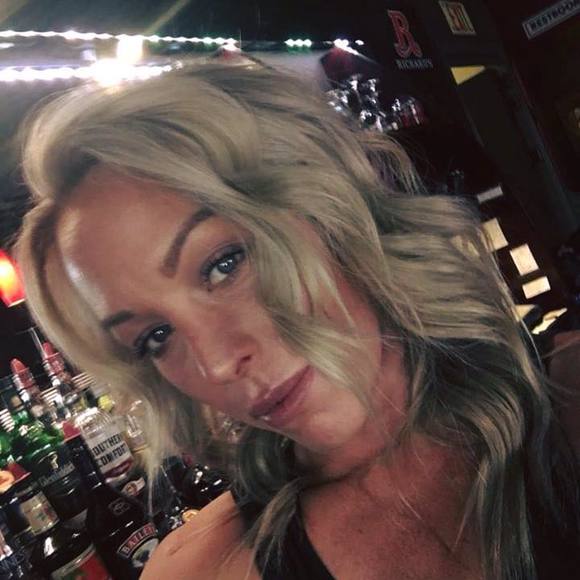 Profile Picture of Phallynn Rehberg (@phallynnrehberg) on Poshmark