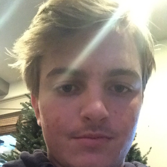 Profile Picture of Matthew Winegardner (@wineandcheese_) on Poshmark