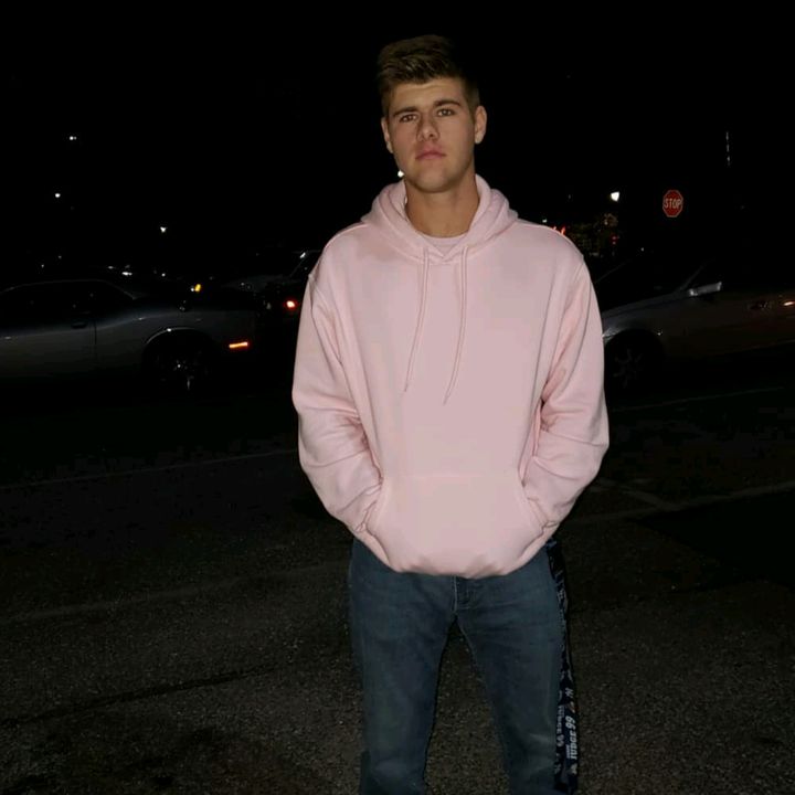Profile Picture of Derek Gatti (@derekgatti34) on Tiktok