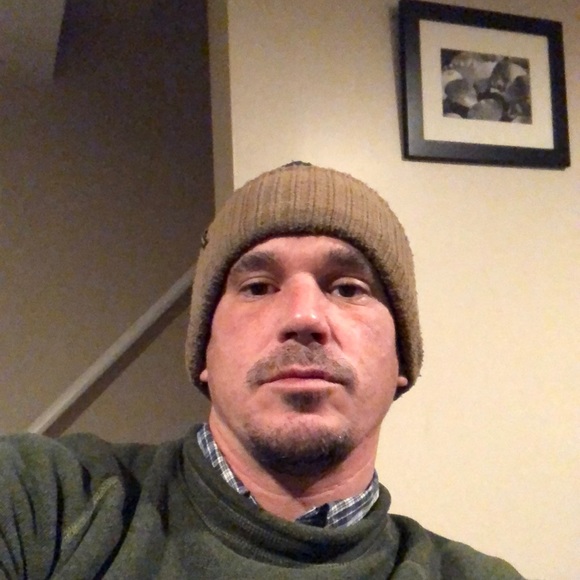 Profile Picture of Clint Bailey (@cbaileyinn) on Poshmark