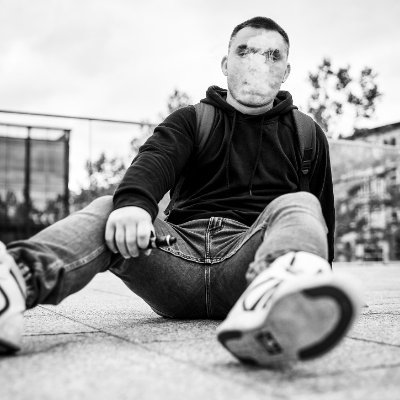 Profile Picture of Adam Żuk (@E_lies23) on Twitter