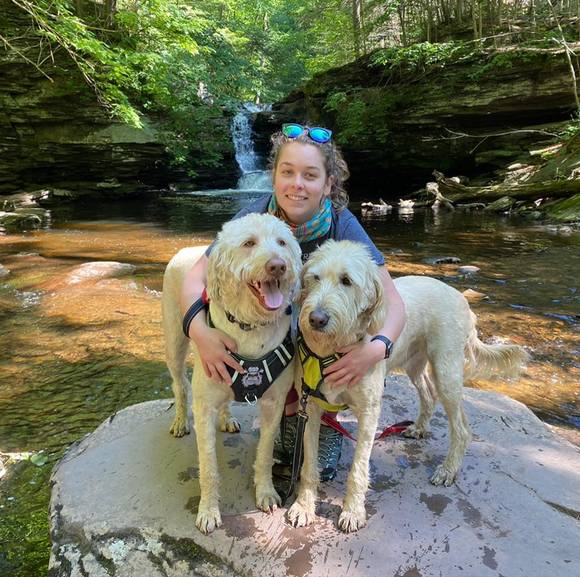 Profile Picture of Leah Picone (@leahpicone2) on Poshmark