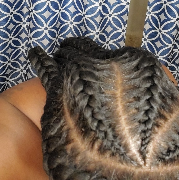 Profile Picture of Tiffiney Walker (@mrs_walker1) on Poshmark