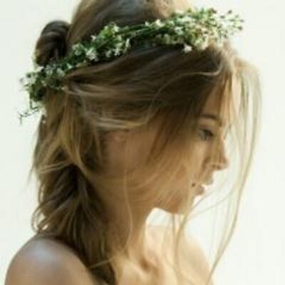 Profile Picture of Lacey (@LaceyPryor19) on Twitter