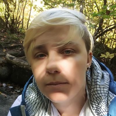 Profile Picture of Melissa Hutter (@meldel11) on Twitter