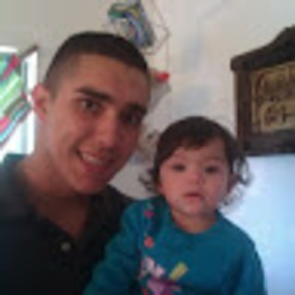Profile Picture of Alejandro Coronel (@lx_c80) on Poshmark