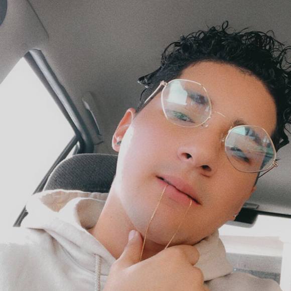 Profile Picture of Ragy Costa de jesus (@ragy1999) on Poshmark