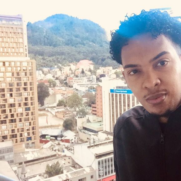 Profile Picture of Danny Santos (@dkunfiado23) on Poshmark