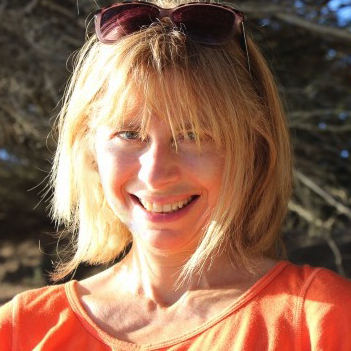 Profile Picture of Susan Perl (@spiritedhand) on Twitter