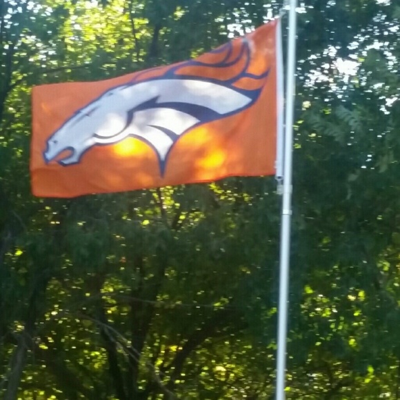 Profile Picture of Yolanda Osuna (@pojoaque) on Poshmark