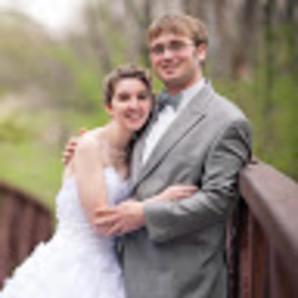 Profile Picture of Stephanie Black (@stephnblack) on Poshmark