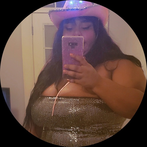 Profile Picture of Brittany Delgado (@atsukosmiles) on Poshmark