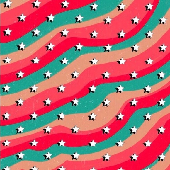 Profile Picture of Amanda Birkitt (@aman_d4) on Poshmark