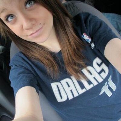 Profile Picture of Amanda Guidry (@st000n3r) on Twitter