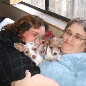 Profile Picture of Jody Werderman (@schellsisters) on Myspace