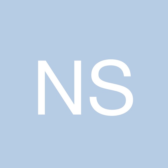 Profile Picture of Nivetha Sugumar (@nivenivetha1801) on Poshmark