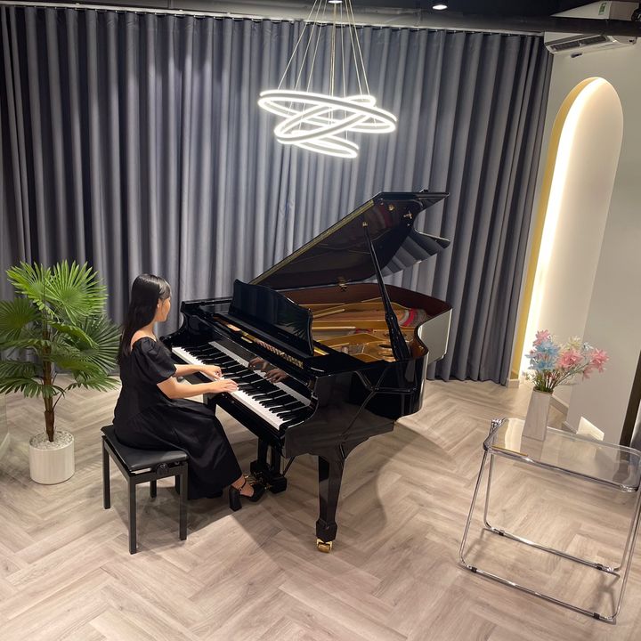 Profile Picture of krystal.piano.23 (@krystal.piano.23) on Tiktok