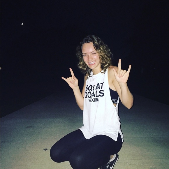 Brienna Kinnison - Poshmark Profile Picture of Brienna Kinnison (@brienk1) on Poshmark