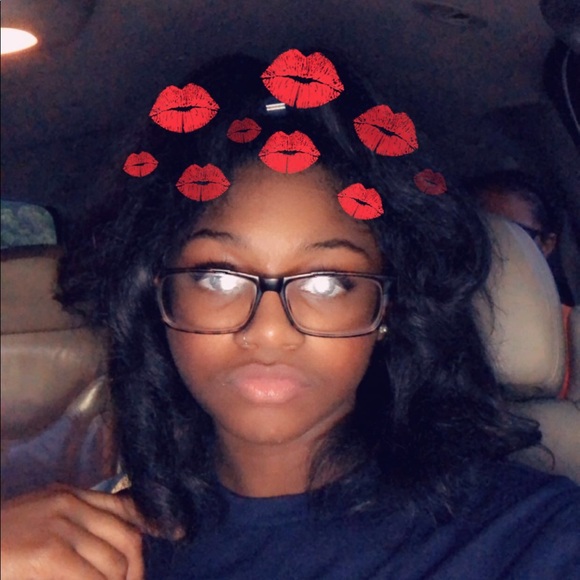 Keshae Brumfield - Poshmark Profile Picture of Keshae Brumfield (@keshae5) on Poshmark