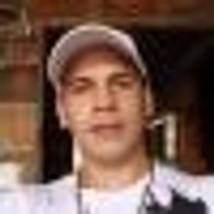 Jose Luis Gualdron Oviedo - Myspace Profile Picture of Jose Luis Gualdron Oviedo (@319929448) on Myspace