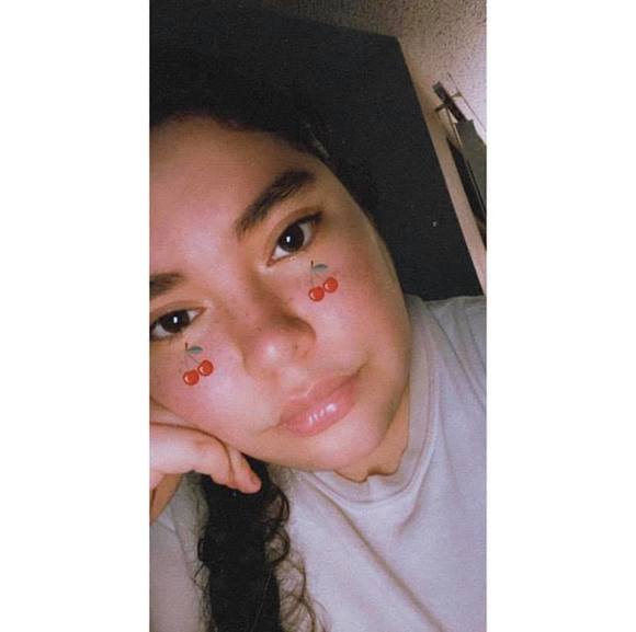 Profile Picture of Natalie Aldape (@nataliealdape) on Poshmark