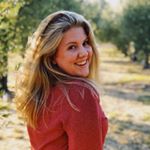 Profile Picture of Char Knight (@artsy_charky) on Instagram