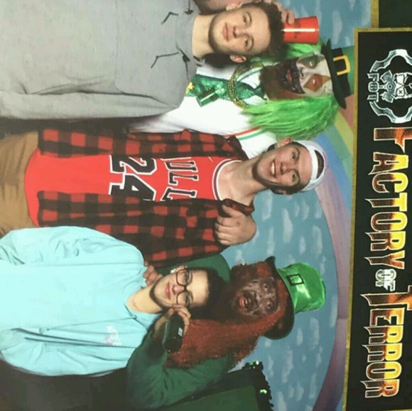 Profile Picture of Richard Bowman (@richardbowman23) on Poshmark