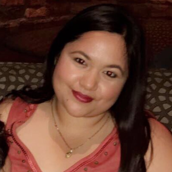 Profile Picture of Lorena Cisneros (@lcisne1) on Poshmark