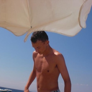 Profile Picture of Aaron Cobb (@441681581) on Myspace