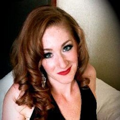 Profile Picture of Kelly Thorpe (@kthorpemakeup) on Twitter