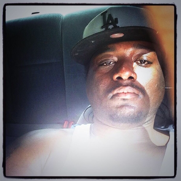 Profile Picture of Raymond Luke (@dallas4life) on Poshmark