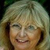 Profile Picture of Susan Sinclair (@SusanSinclair) on Youtube