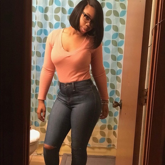 Talja Grady - Poshmark Profile Picture of Talja Grady (@taljag26) on Poshmark