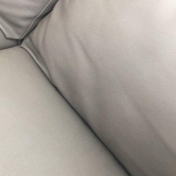 Profile Picture of Igmar Galindo (@igmargalindo) on Poshmark