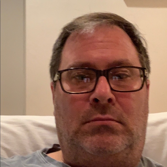 Profile Picture of Daniel Sakol (@dsakol) on Poshmark