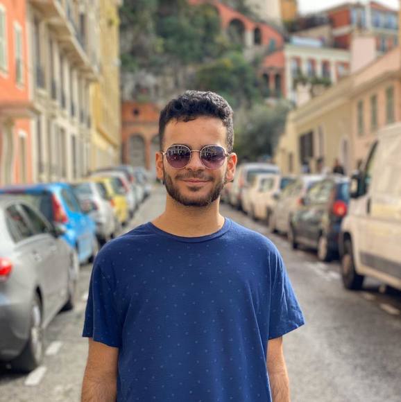 Profile Picture of Mina Morcos (@minamorcos) on Poshmark