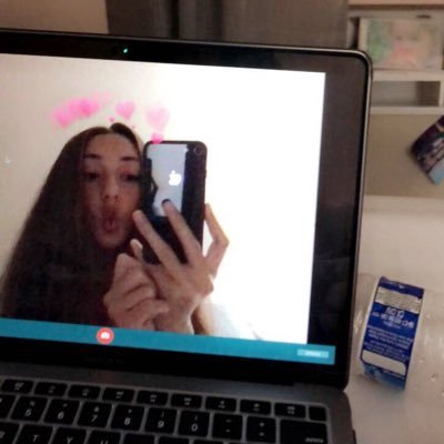 Profile Picture of Elizabeth Mcknight (@liz1mcknight) on Twitter