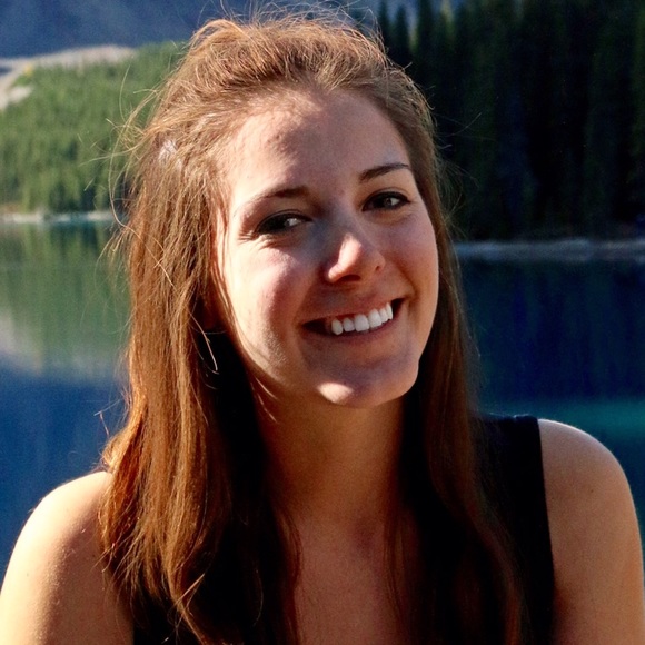 Profile Picture of Audrey Arbogast (@audreyk516) on Poshmark