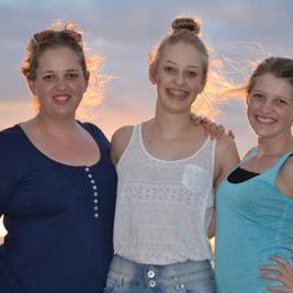 Profile Picture of Stefanie Krause (@SteffieKrause) on Twitter