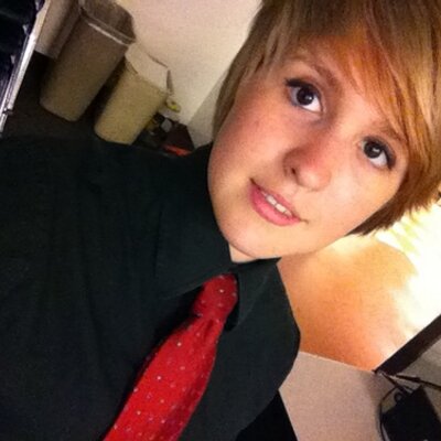 Profile Picture of Katie Walker (@@KissesMeWindy) on Twitter