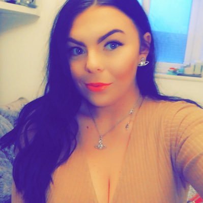 Profile Picture of Carly Hynes (@hynes_carly) on Twitter