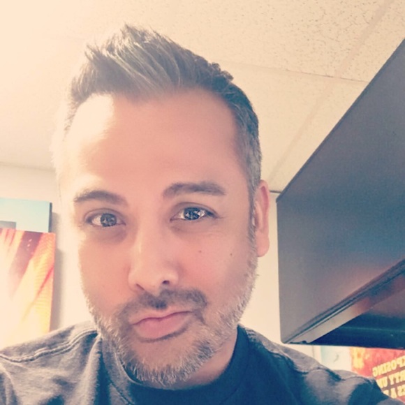 Profile Picture of Rudy Cabral (@rudyjc) on Poshmark