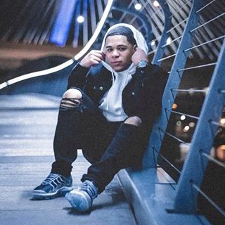 Profile Picture of Rudy (@rudimir.martinez) on Facebook