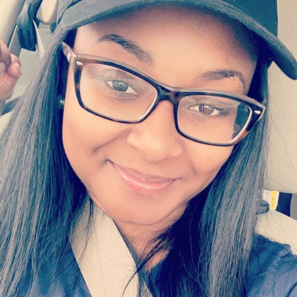 Profile Picture of Ivana Tate (@ivanatate92) on Poshmark