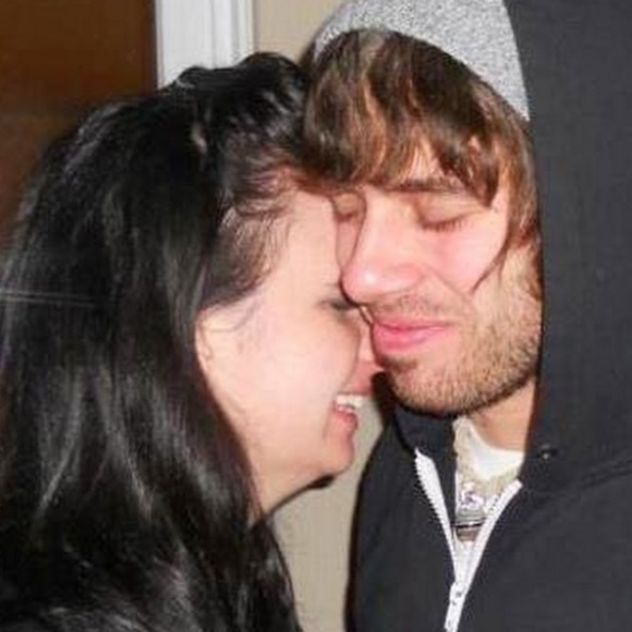 Profile Picture of Sara Volkoff (@slvolkoff) on Poshmark