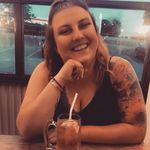 Profile Picture of jill (@jilliansimons) on Instagram