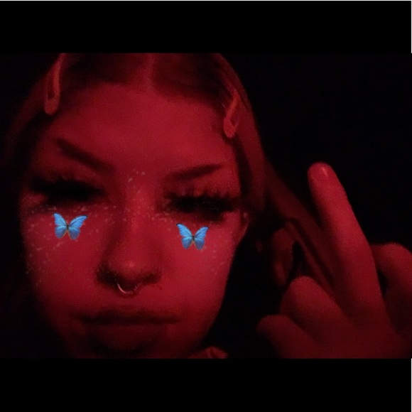 Jocelyn Simonson - Poshmark Profile Picture of Jocelyn Simonson (@glizzykiller) on Poshmark